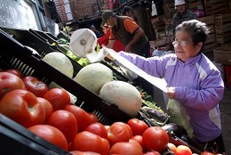 Locatarios temen alza en precios de  frutas y verduras en Magallanes